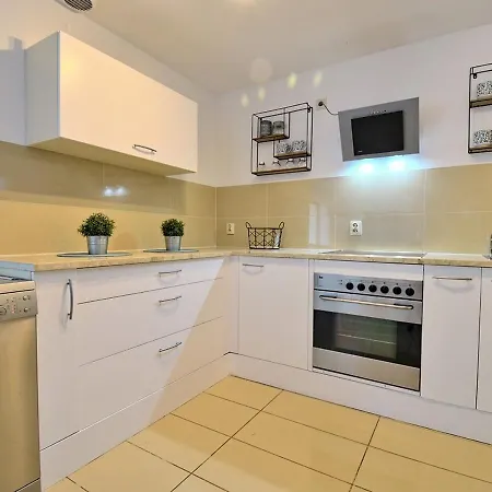 Plazowy Ukiel * Olsztyn (Warmian-Masurian)